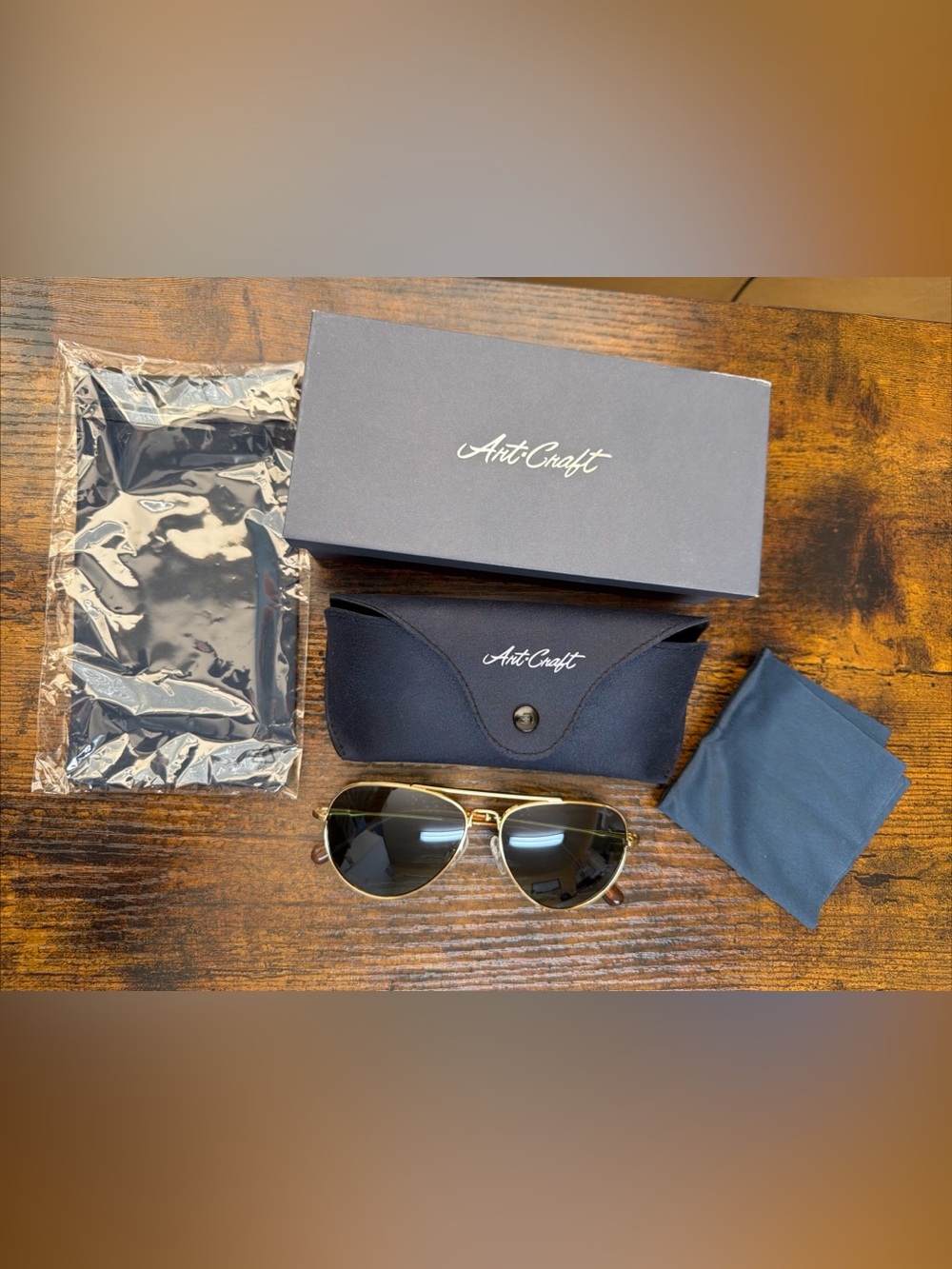 ArtCraft USA Aviator Sunglasses Gold Metal Frame With Case Cleaning Cloth Box